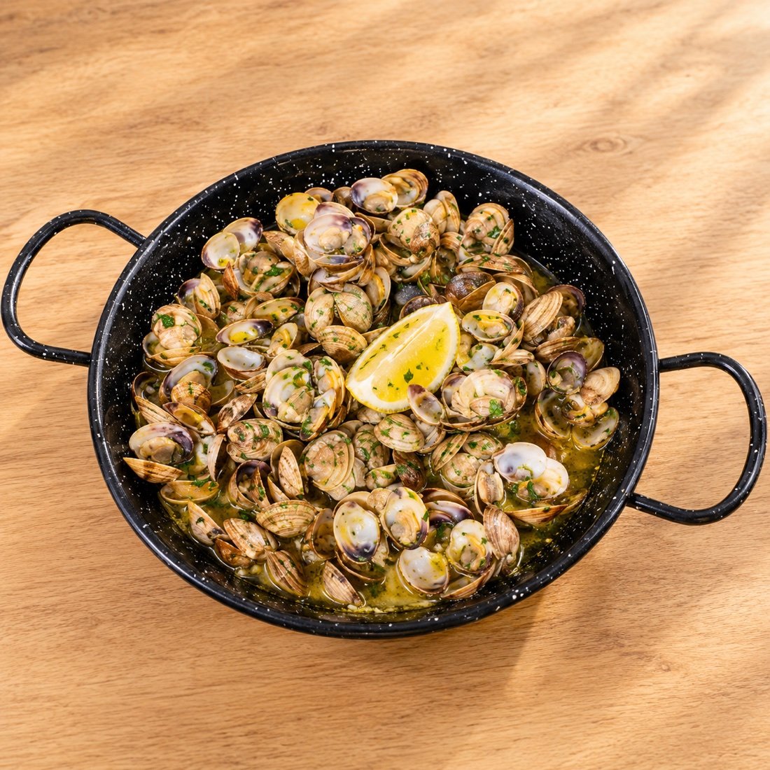 Almejas en salsa verde
